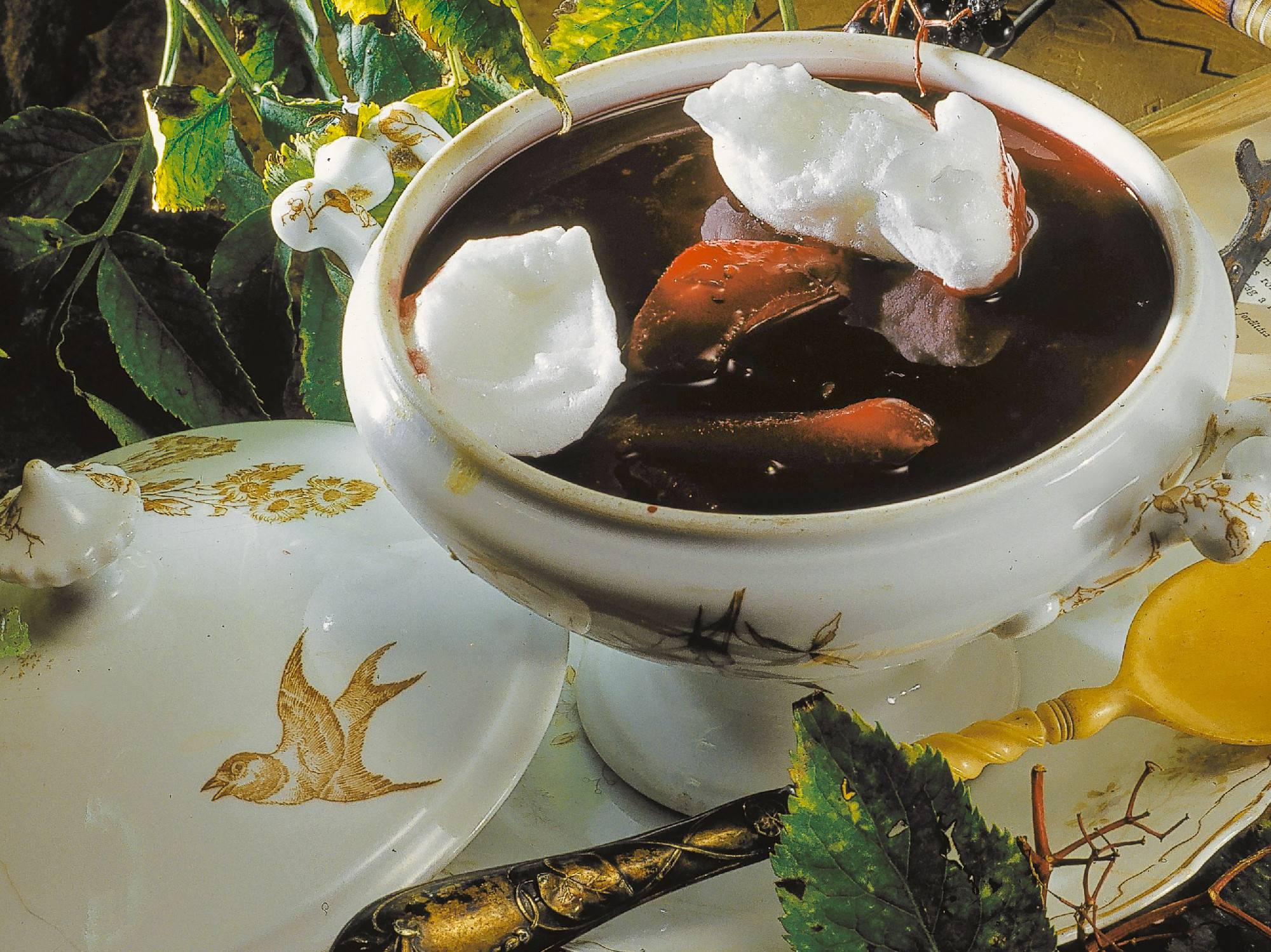 Vadon nőtt ünnepi örömök