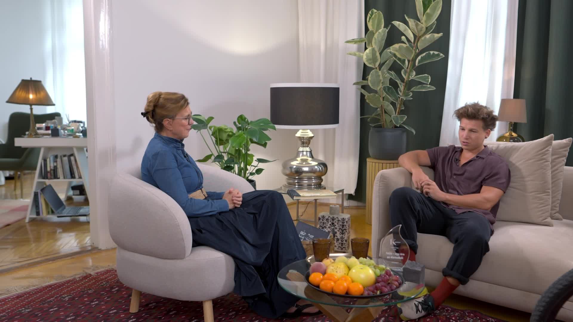 Átvinni a napot az égen - Márfi Márk - Előzetes